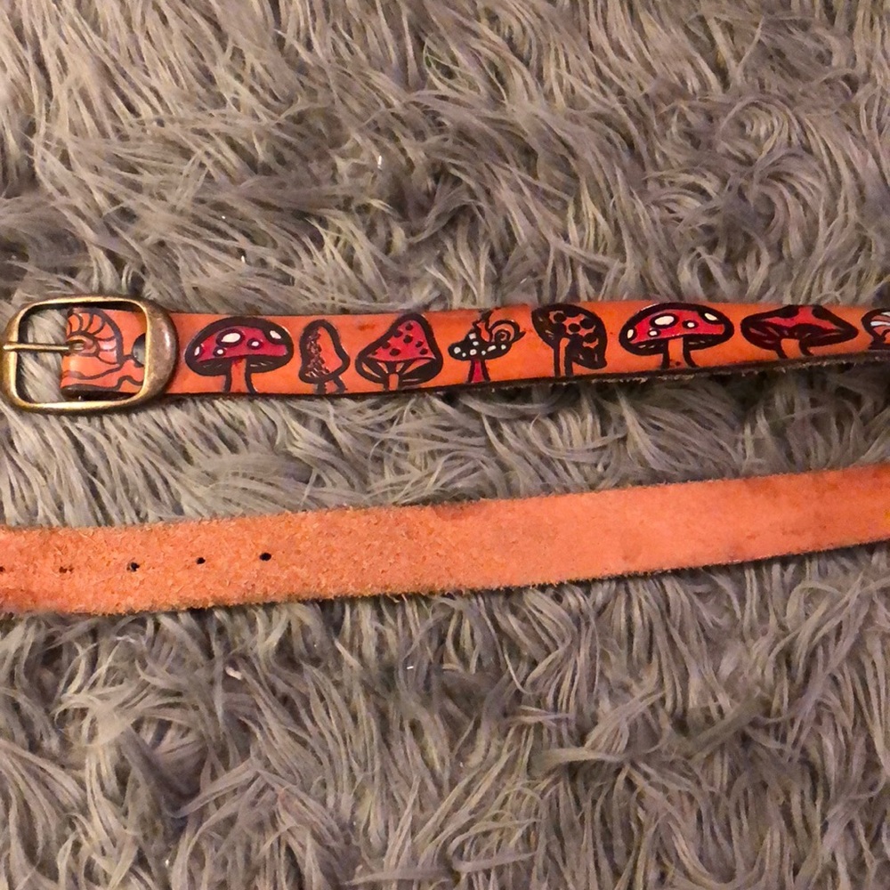 Leather belt